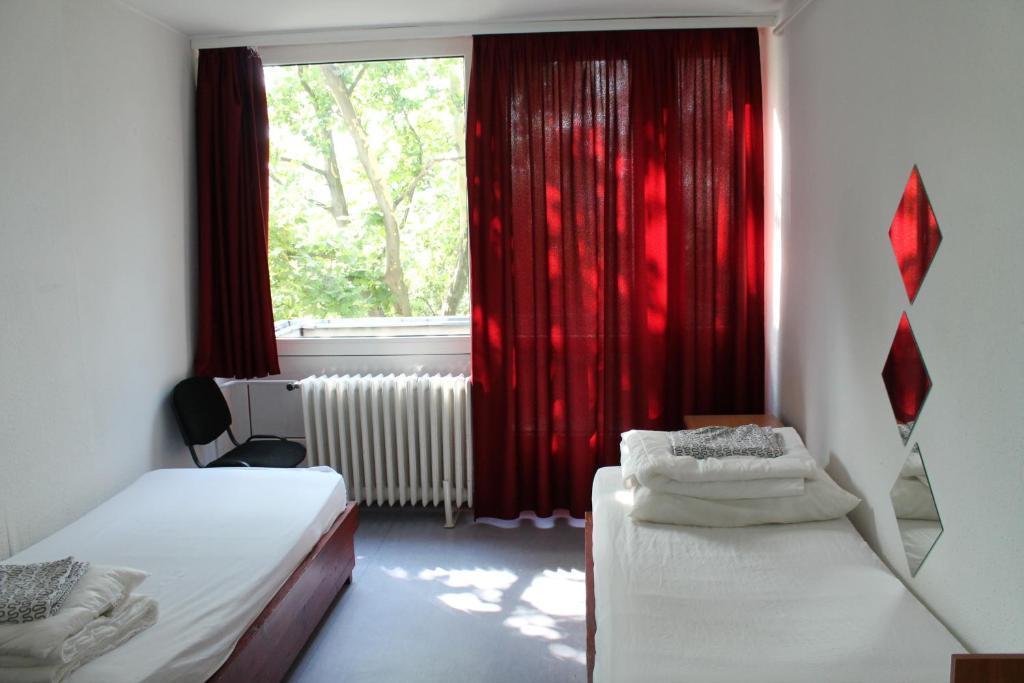 Mathias Hostel Budapest Budapeste Quarto foto