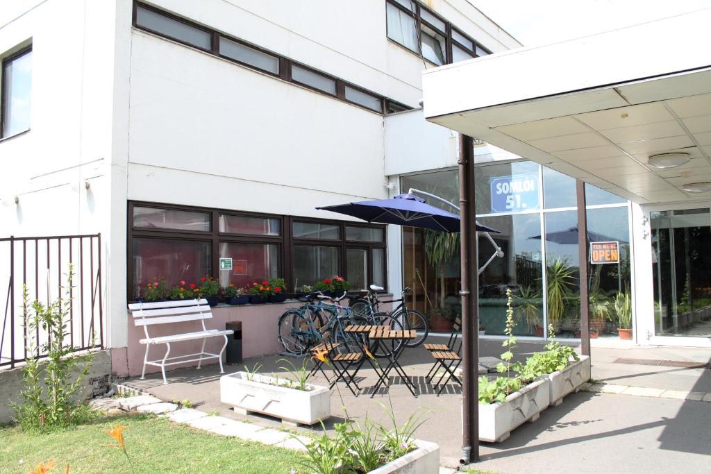 Mathias Hostel Budapest Budapeste Exterior foto